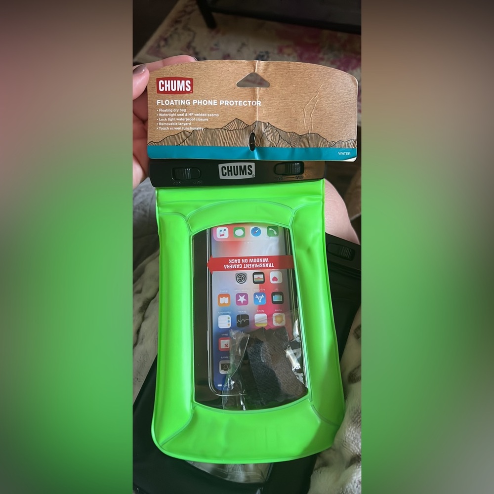 Chums floating phone protector case